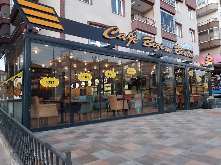 My Nado Cafe