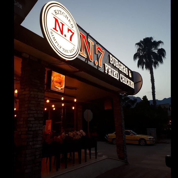 N7 Burger
