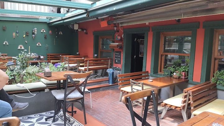 Nar-inn Cafe