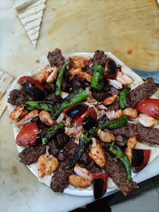 Narin Kebap Ve Döner Salonu