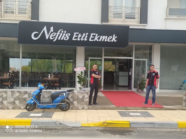Nefiis Etli Ekmek