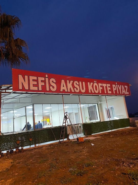 Nefis Aksu Köfte Piyaz