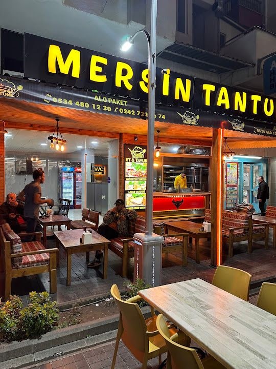 Nefis Mersin tantuni