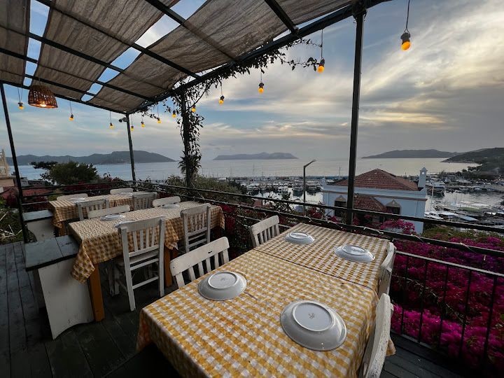 Nereid Meyhanesi Kaş
