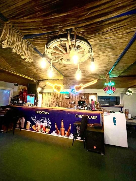 NEWZAT CAFE BAR BEACH