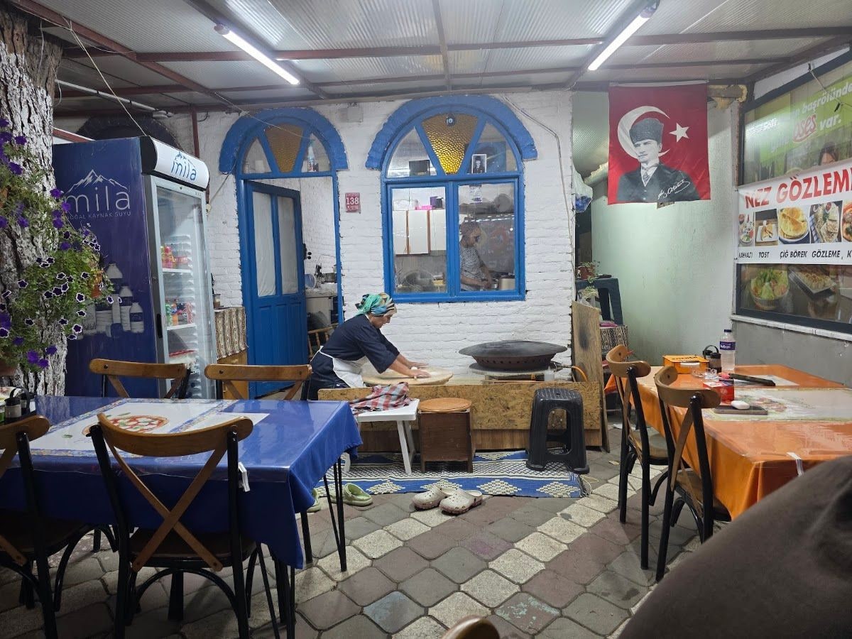 Nez Gözleme&Mantı Evi