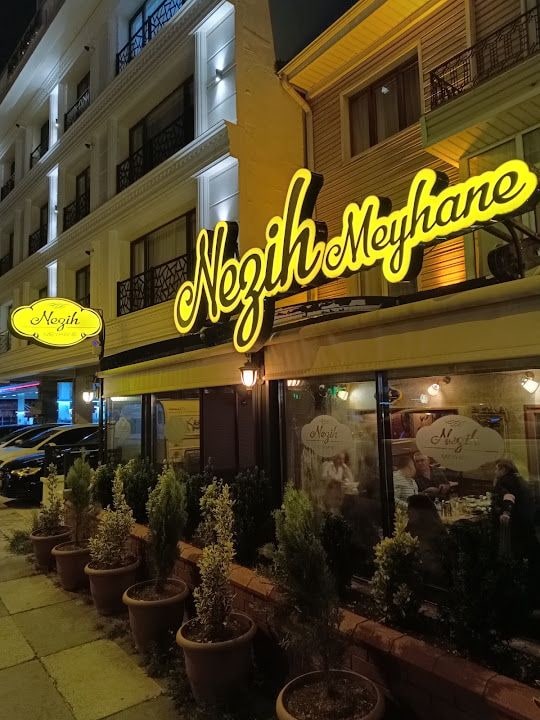 Nezih Meyhane