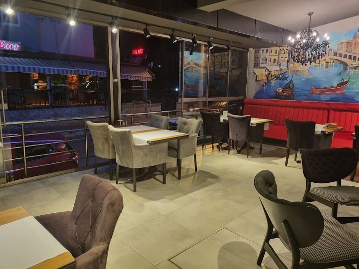 Nobel Restaurant & Pizzeria