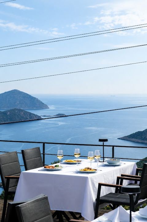 Notos Brasserie Kaş
