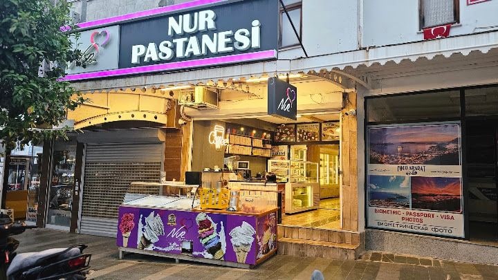 Nur Pastaneleri Kaş Bayiisi