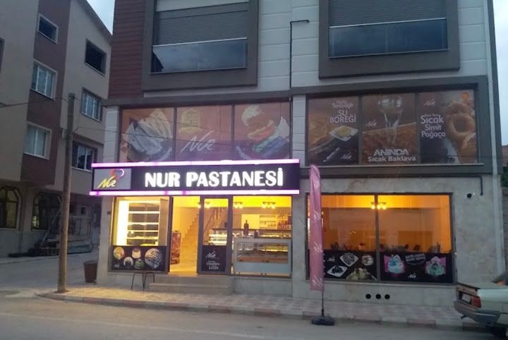 Nur Pastanesi