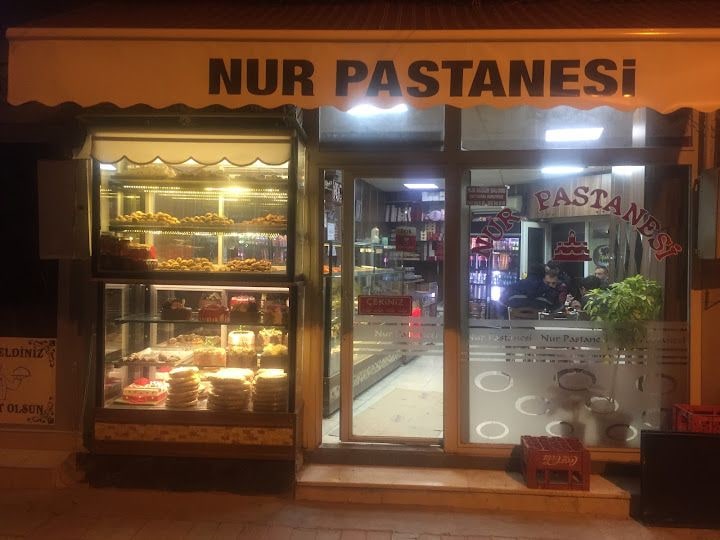 Nur Pastanesi