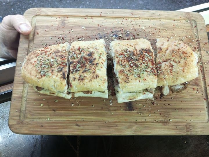 Nuri Usta Uykulukçu Ve Adana Kokoreç & Sucuk