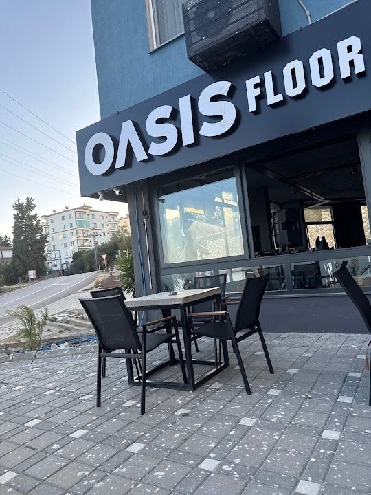 OASIS FLOOR