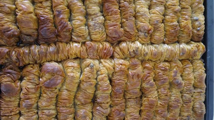 OLCAY HANIM MANTI BÖREK EVİ
