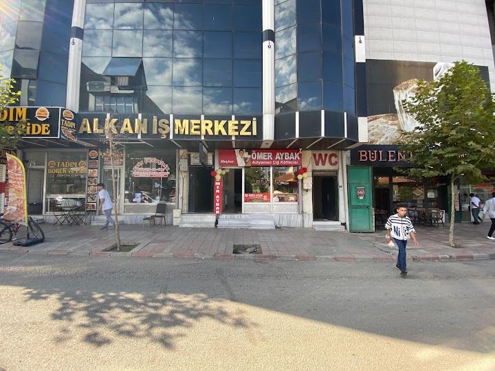 Ömer Aybak Çiğ Köfte