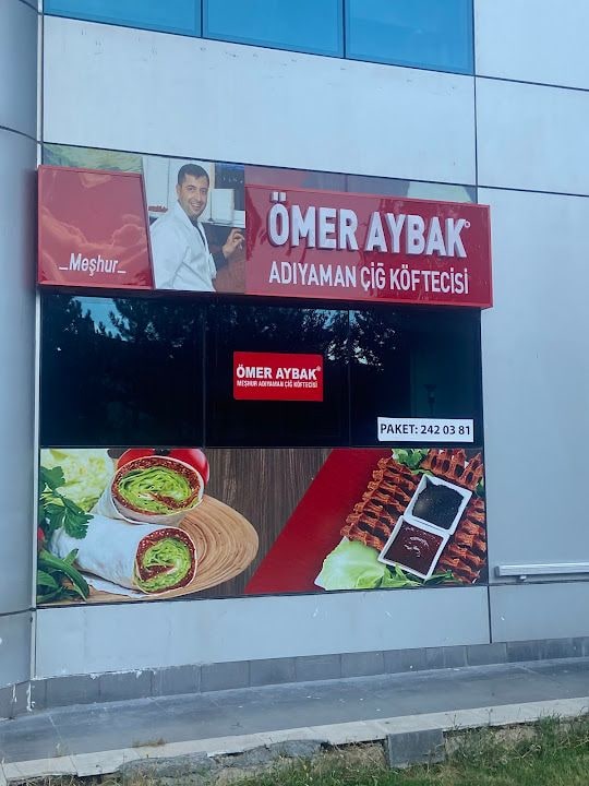Ömer Aybak Meşhur Adıyaman Çiğ Köftecisi