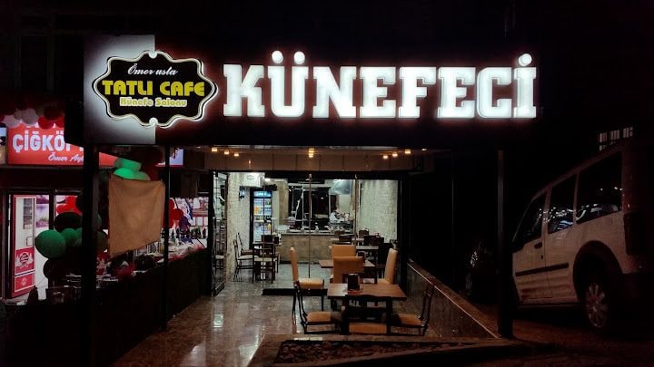 Ömer Usta Tatlı Cafe Künefe Salonu