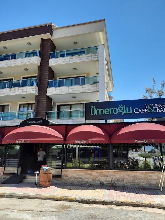 ÖMEROGLU LOUNGE CAFE BAR