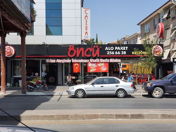 Öncü Döner