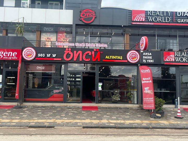 Öncü Döner