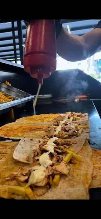 Öncü Döner
