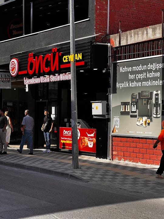 Öncü Döner