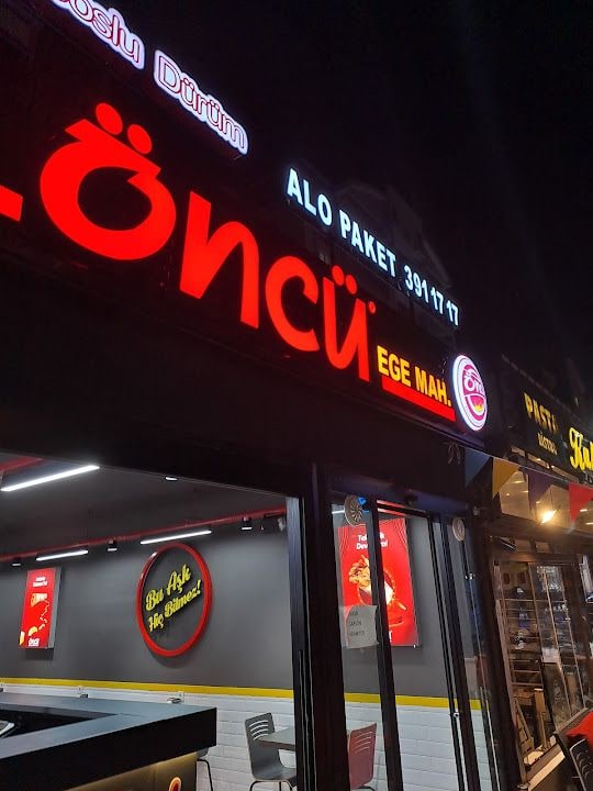 Öncü Döner