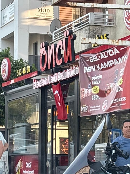 Öncü Döner