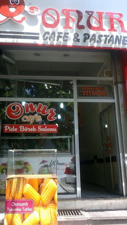 Onur Börek
