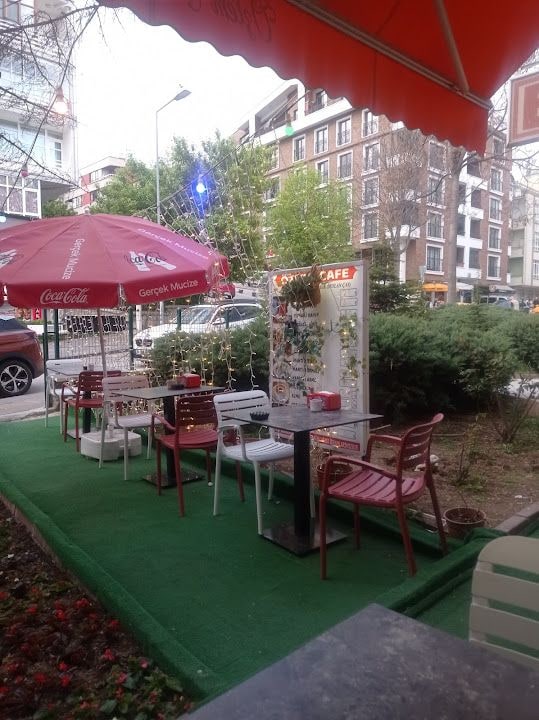 Onur Market ( Özlem Mantı ve Cafe