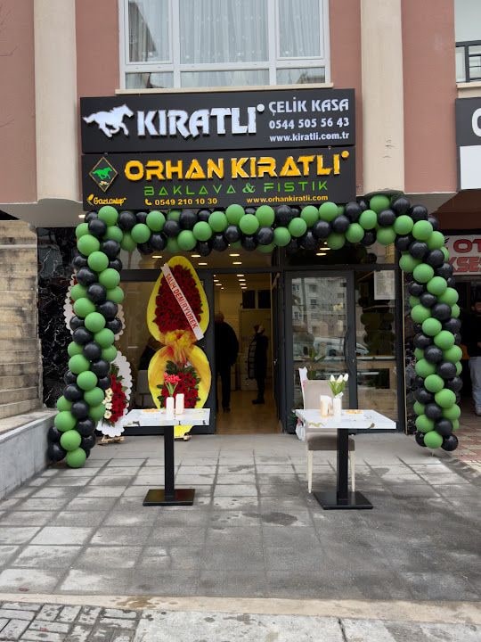 Orhan Kıratlı Baklava Balgat Şubesi