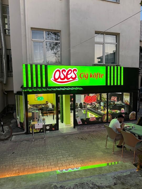 Oses Çiğ Köfte Aksaray Taşpazarı