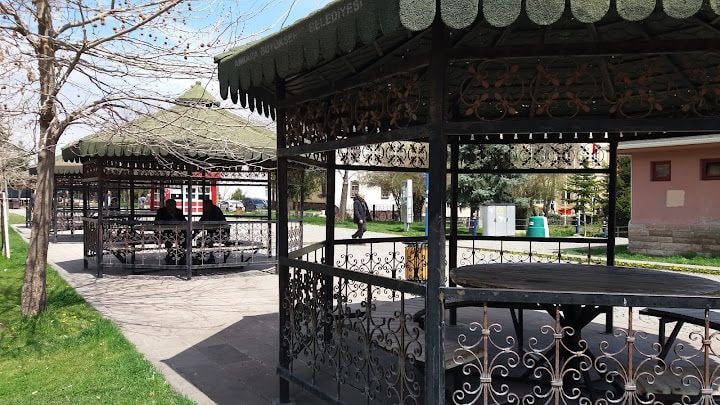 Osmanlı Aile Çay Bahçesi