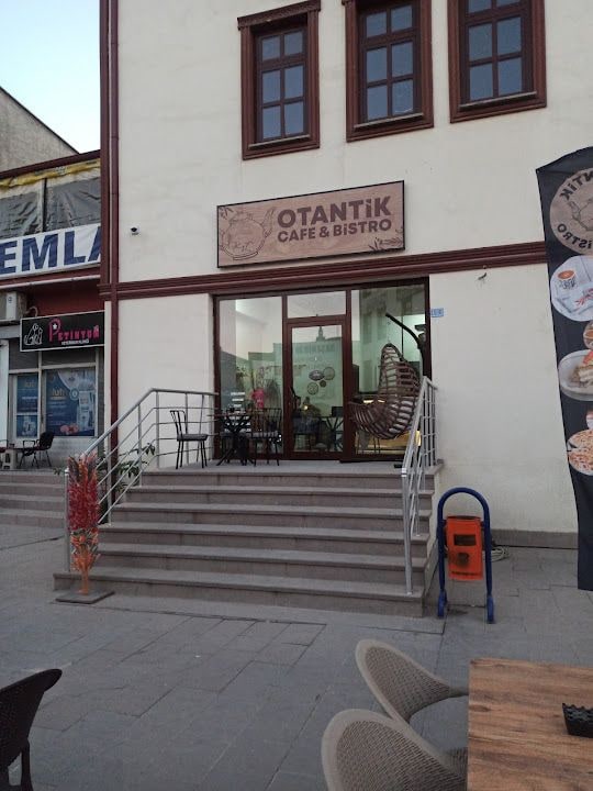 Otantik Cafe