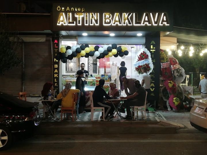 Öz Antep Altın Baklava
