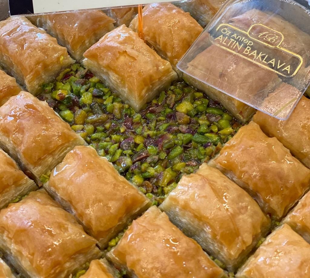 Öz Antep Altın Baklava Söke