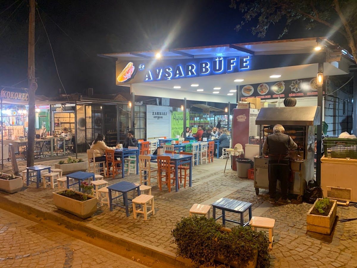 Öz Avşar Cunda Tost & Balık