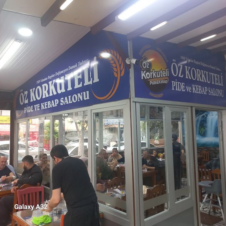 Öz Korkuteli Pide & Kebap Salonu