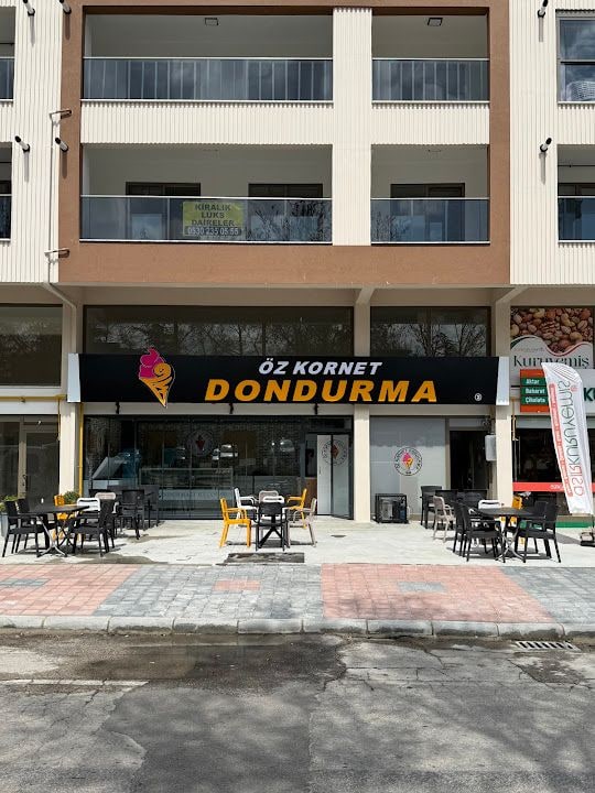 Öz Kornet Dondurma Muzaffer Türkeş