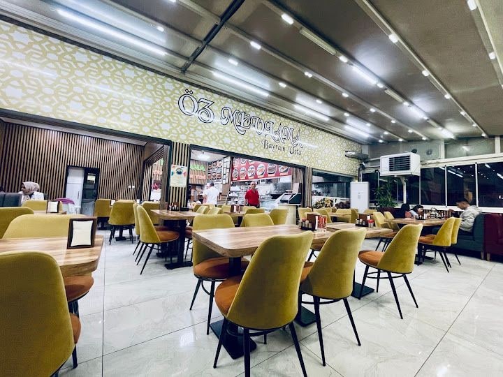 Öz Mevlana Pide Ve Kebap Salonu (etimesgut)