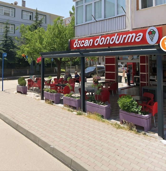 Özcan Dondurma Tatlı Sarayı