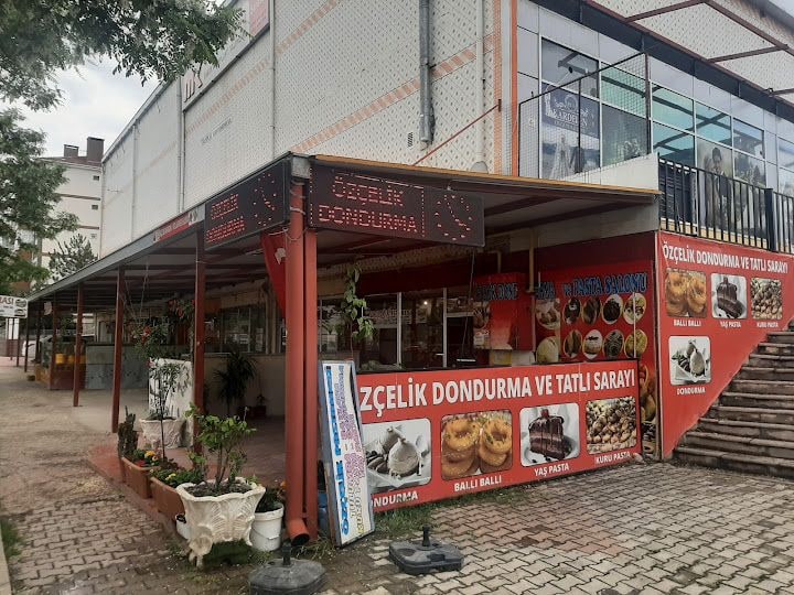 Özçelik Pastanesi