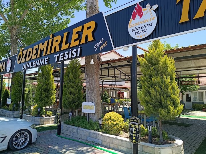 Özdemirler Tandır Kebap