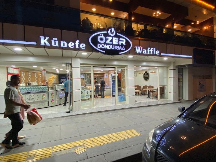 Özer Dondurma