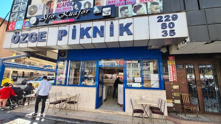 Özge Piknik