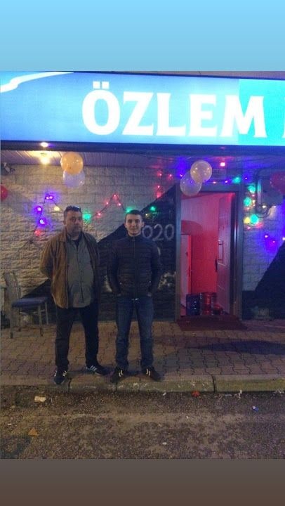 Özlem Bar