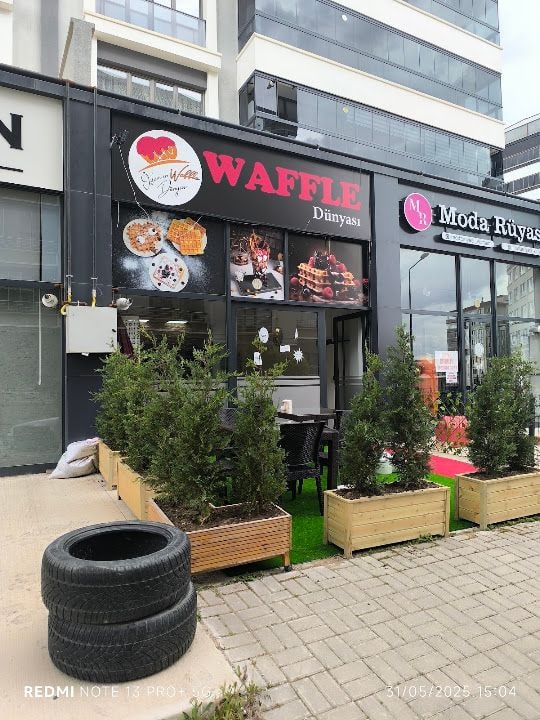 ÖZLEMİN WAFFLE DÜNYASI