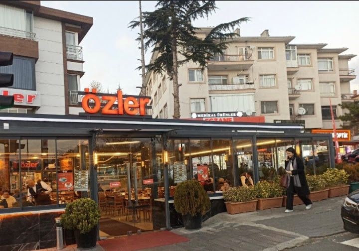 Özler Döner