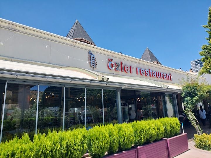 Özler Döner